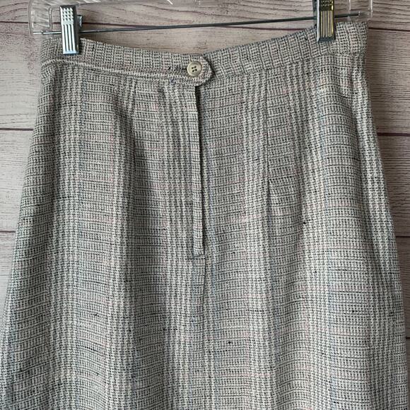 Vintage Gilmor Gray Plaid Skirt Pleated Detail Knee Length Size 11/12 - Picture 5 of 16